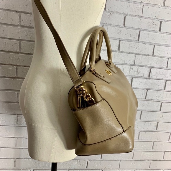 Tory Burch Robinson Leather Tote - Picture 3 of 8